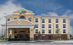 Holiday Inn Express & Suites Orlando East Ucf Area